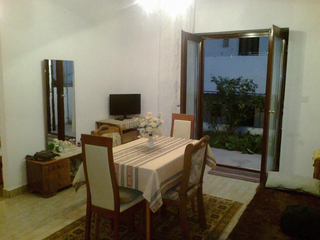 Apartment A1 Dugi Rat Szoba fotó